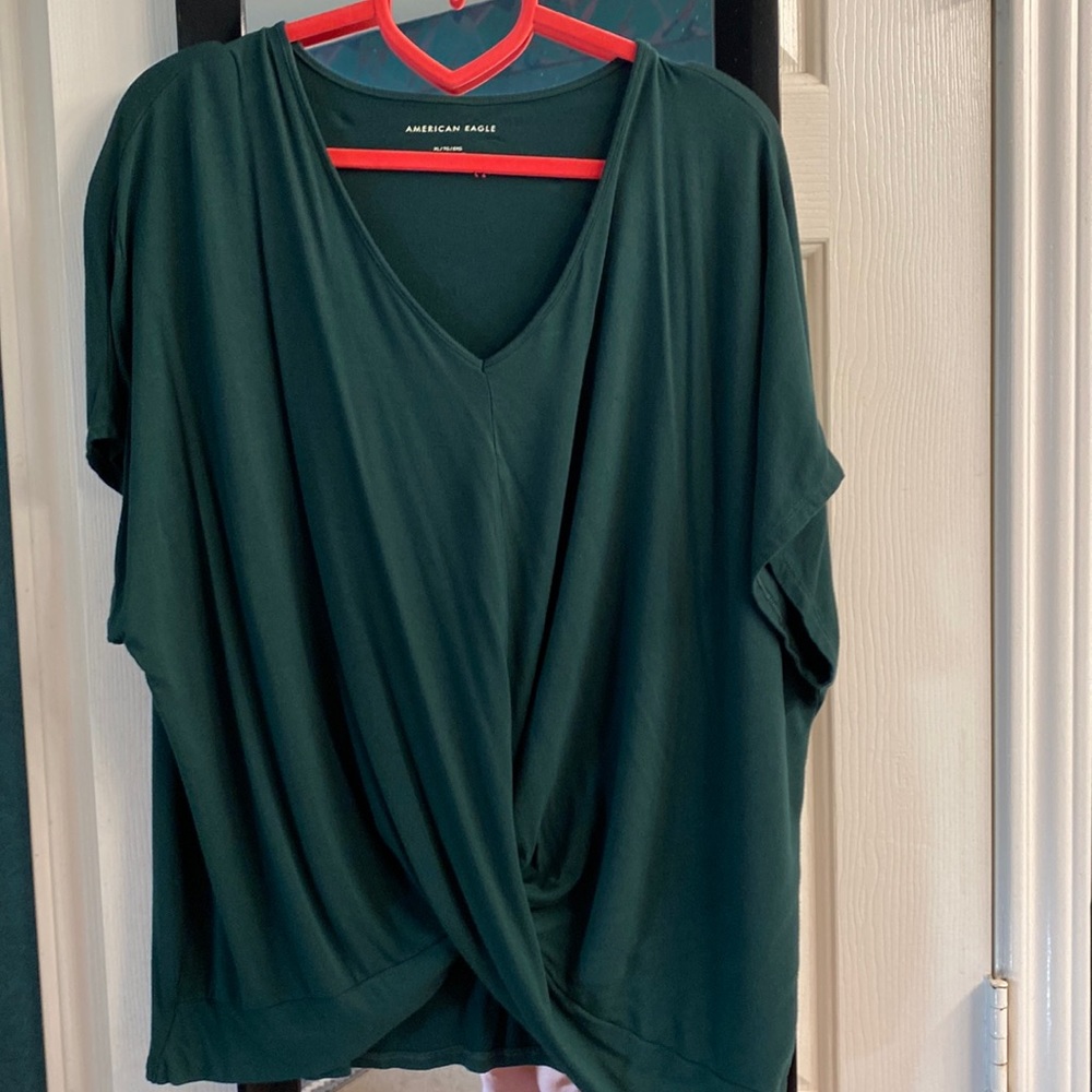 American Eagle top with front gathered